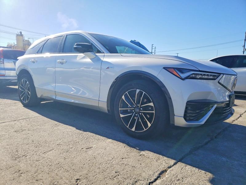 Продажа на аукционе авто 2024 Acura Zdx, vin: 4W5KHMRK2RZ508463, номер лота: 99649755