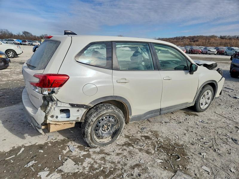 Продажа на аукционе авто 2024 Subaru Forester, vin: JF2SKAAC5RH446016, номер лота: 74408495