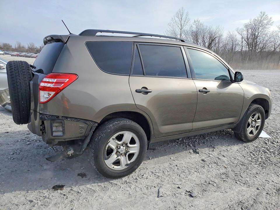 74077005 :رقم المزاد ، 2T3ZF4DV9BW092601 vin ، 2011 Toyota Rav4 مزاد بيع