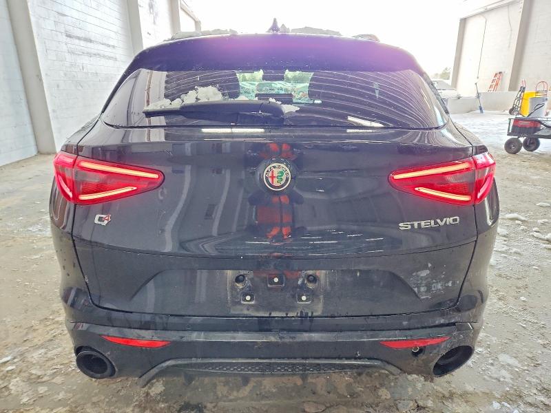 Продажа на аукционе авто 2023 Alfa Romeo Stelvio, vin: ZASPAKBN9P7D51045, номер лота: 73296795