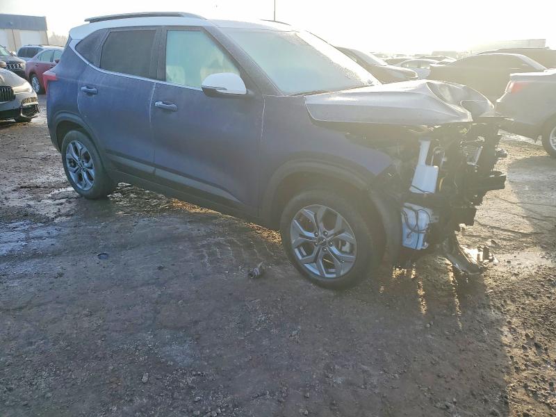 Продажа на аукционе авто 2024 Kia Seltos, vin: KNDEUCAA7R7535916, номер лота: 99558115