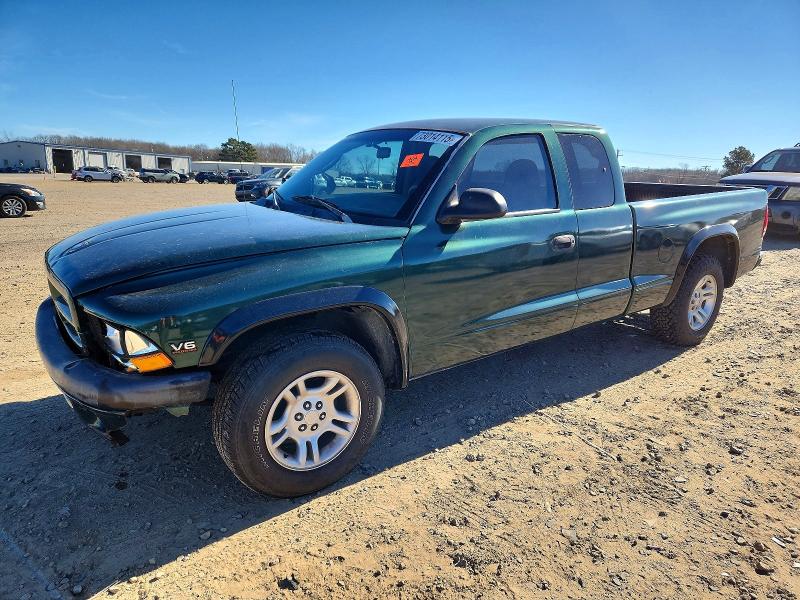 73014115 :رقم المزاد ، 1B7GL22X4YS537899 vin ، 2000 Dodge Dakota مزاد بيع