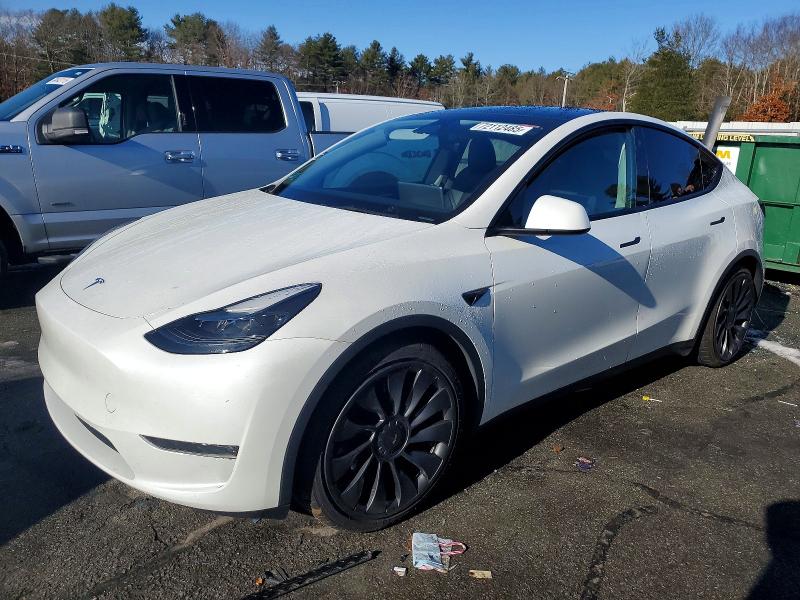 Продажа на аукционе авто 2023 Tesla Model Y, vin: 7SAYGDEF6PF646595, номер лота: 72112485