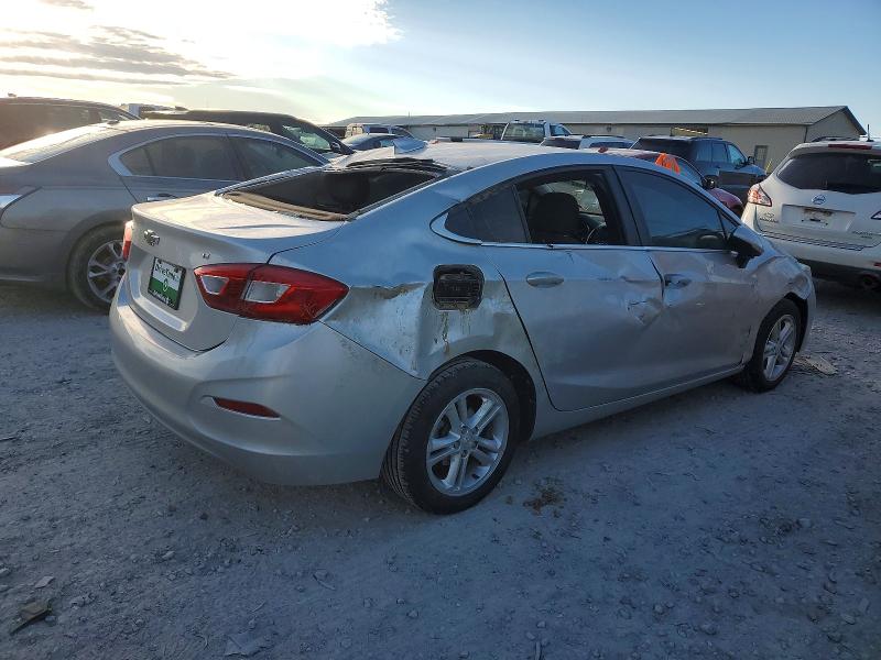 73627395 :رقم المزاد ، 1G1BE5SM0J7244448 vin ، 2018 Chevrolet Cruze مزاد بيع