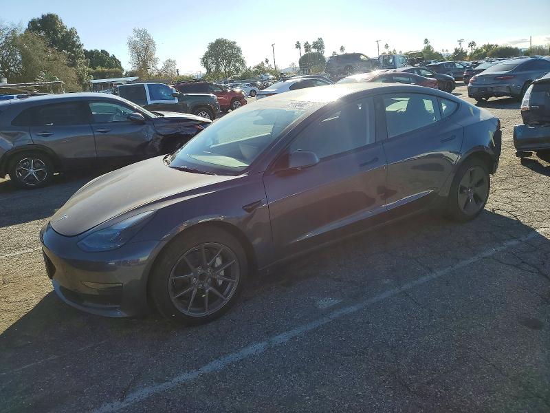 Продаж на аукціоні авто 2023 Tesla Model 3, vin: 5YJ3E1EA3PF692742, номер лоту: 72183405