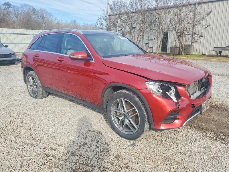 73646115 :رقم المزاد ، WDC0G4KBXHV012621 vin ، 2017 Mercedes-benz Glc مزاد بيع