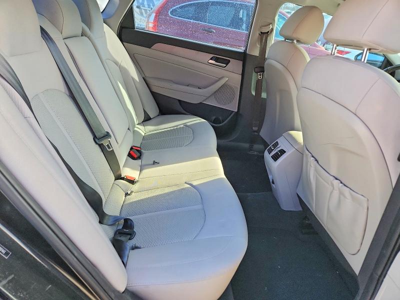 Продажа на аукционе авто 2019 Hyundai Sonata, vin: 5NPE34AF6KH807443, номер лота: 74780095