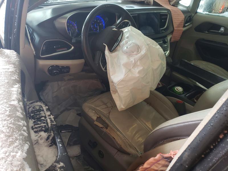 73976195 :رقم المزاد ، 2C4RC1BG7HR591606 vin ، 2017 Chrysler Pacifica مزاد بيع