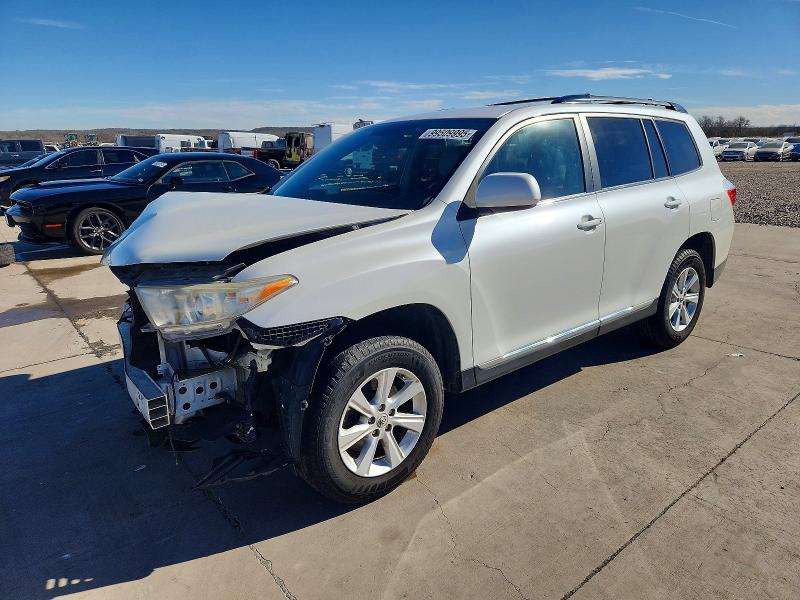 Продажа на аукционе авто 2011 Toyota Highlander, vin: 5TDBK3EHXBS048205, номер лота: 99509995