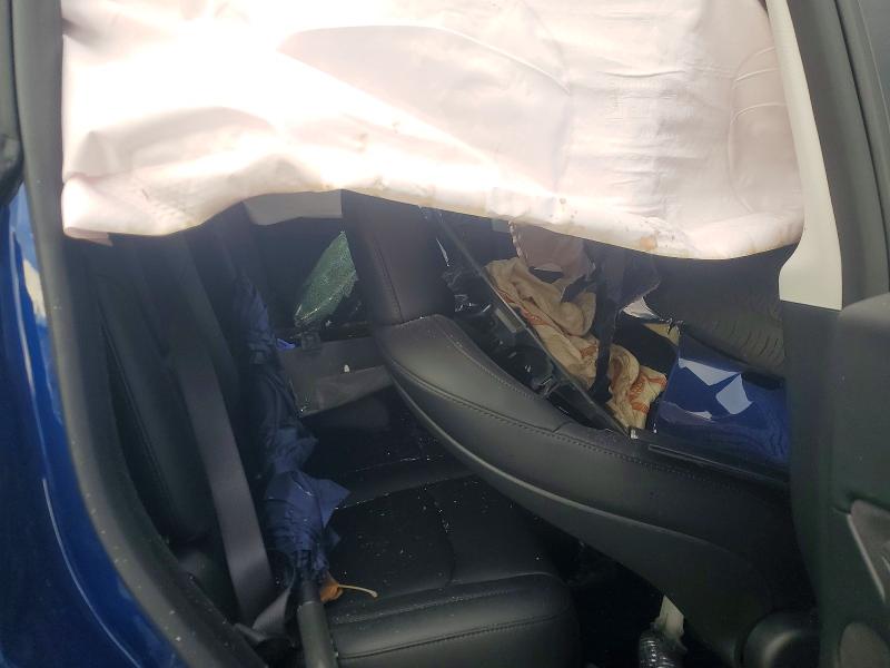 98464695 :رقم المزاد ، 7SAYGDED1SF236715 vin ، 2025 Tesla Model Y مزاد بيع