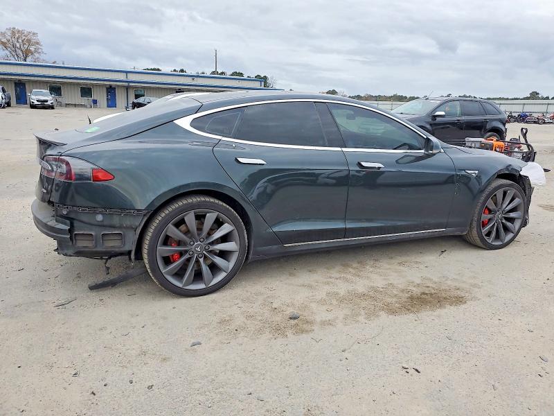 Продажа на аукционе авто 2014 Tesla Model S, vin: 5YJSA1H19EFP51986, номер лота: 97760235