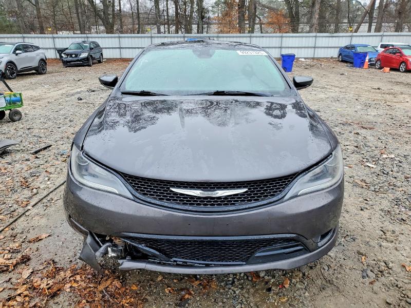 99231325 :رقم المزاد ، 1C3CCCBG4GN125648 vin ، 2016 Chrysler 200 مزاد بيع