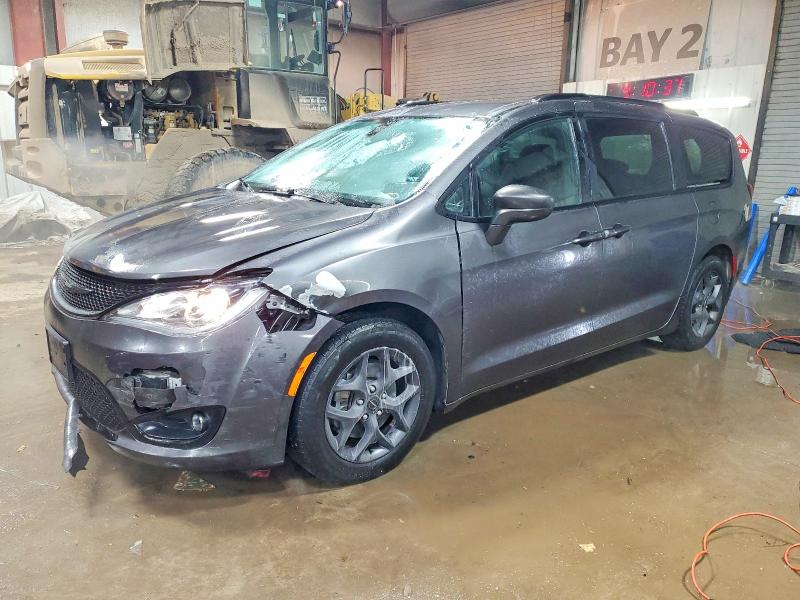 Продажа на аукционе авто 2020 Chrysler Pacifica, vin: 2C4RC1BG0LR281869, номер лота: 74372475