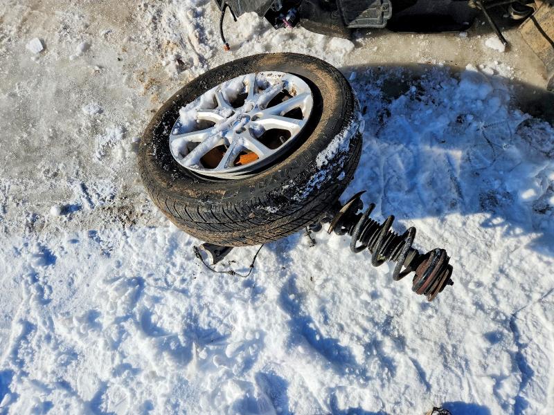 73244335 :رقم المزاد ، 1C4PJMCS3EW183950 vin ، 2014 Jeep Cherokee مزاد بيع