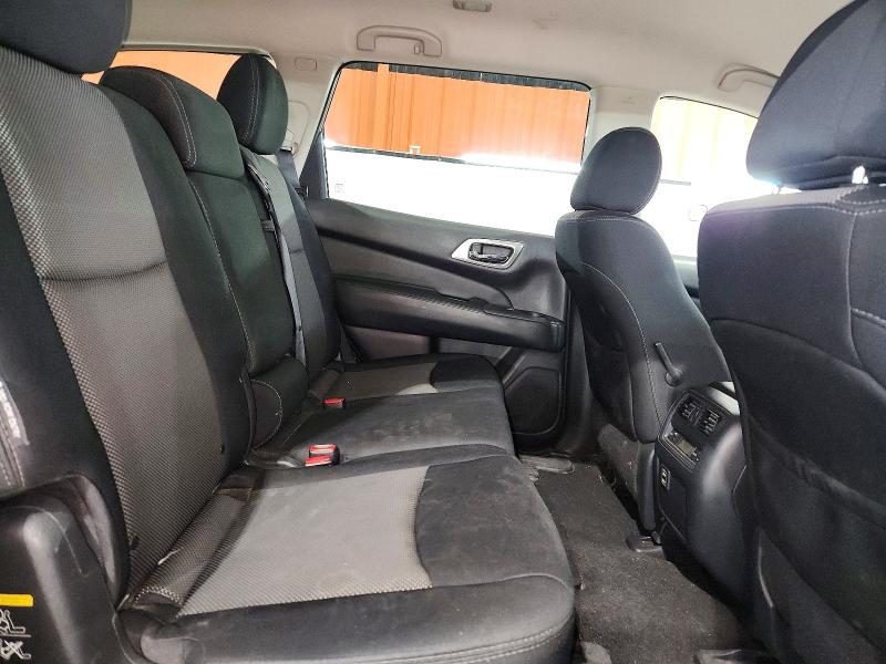 Продажа на аукционе авто 2018 Nissan Pathfinder, vin: 5N1DR2MM9JC606246, номер лота: 74482025