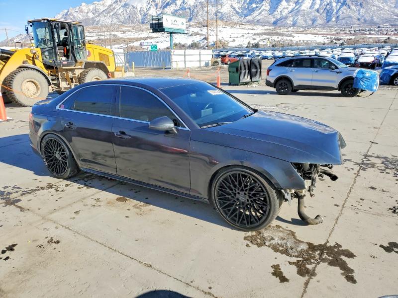 Продажа на аукционе авто 2017 Audi A4, vin: WAUFNAF46HN057732, номер лота: 72478725