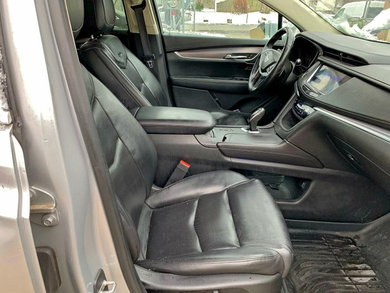 73418115 :رقم المزاد ، 1GYKNCRS5HZ114688 vin ، 2017 Cadillac Xt5 Premiu مزاد بيع