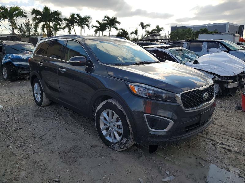 73228735 :رقم المزاد ، 5XYPG4A38JG344438 vin ، 2018 Kia Sorento Lx مزاد بيع