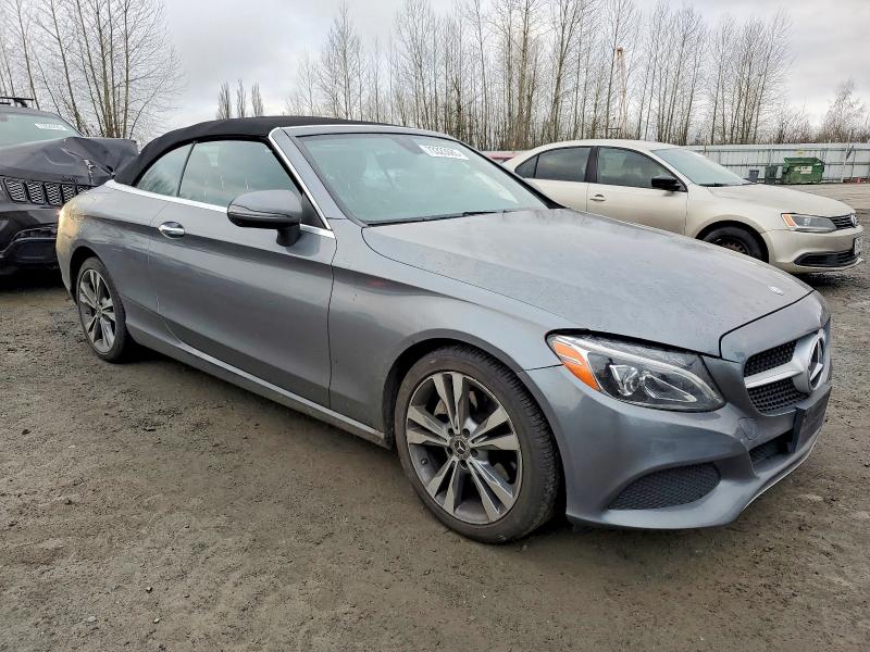 73323085 :رقم المزاد ، WDDWK4KB5HF505136 vin ، 2017 Mercedes-benz C مزاد بيع