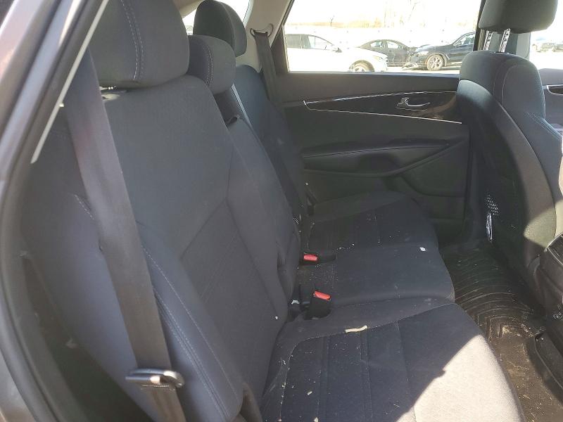 2018 Kia Sorento მანქანა იყიდება აუქციონზე, vin: 5XYPG4A31JG348833, აუქციონის ნომერი: 73024345