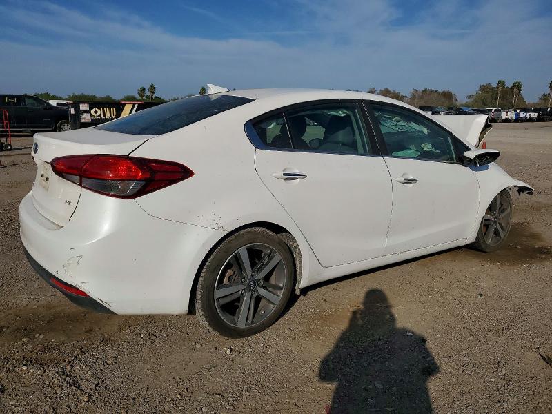Продажа на аукционе авто 2017 Kia Forte, vin: 3KPFN4A82HE120876, номер лота: 99849145