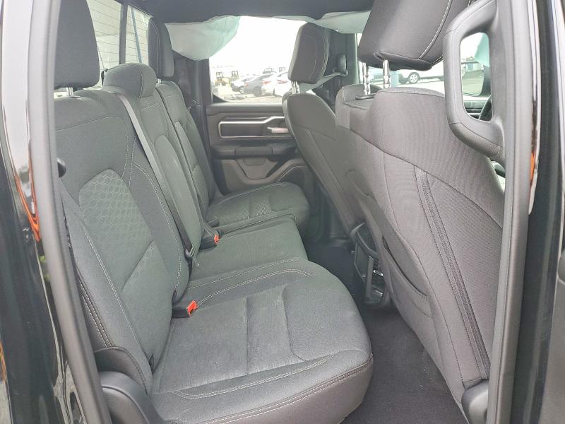 Продаж на аукціоні авто 2025 Ram 1500, vin: 1C6RREBG1SN586760, номер лоту: 99915085