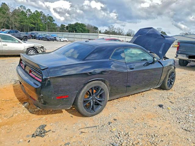 2016 Dodge Challenger მანქანა იყიდება აუქციონზე, vin: 2C3CDZBT4GH300681, აუქციონის ნომერი: 46989616