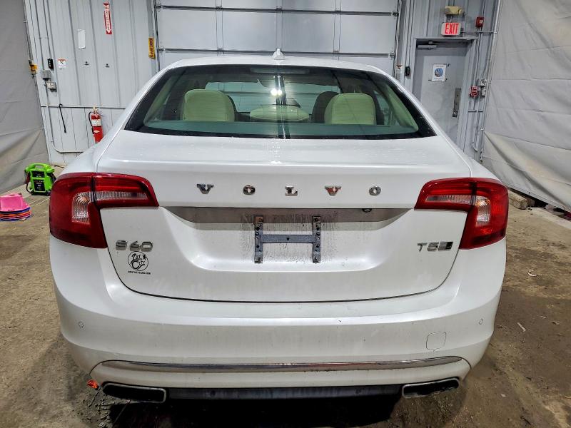 72850455 :رقم المزاد ، LYV402TM0JB171878 vin ، 2018 Volvo S60 مزاد بيع
