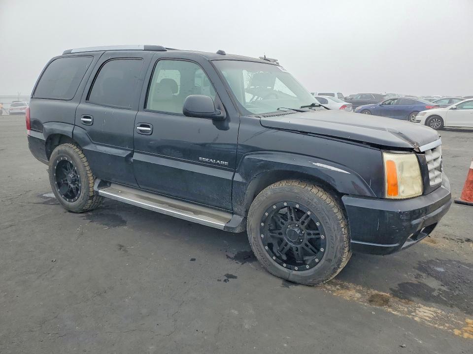 2005 Cadillac Escalade მანქანა იყიდება აუქციონზე, vin: 1GYEK63N35R235189, აუქციონის ნომერი: 75404935