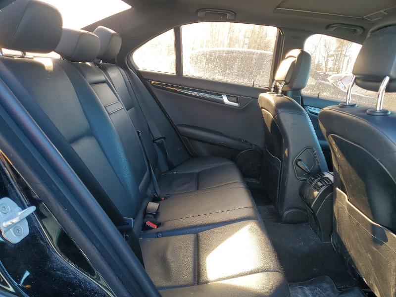 2014 Mercedes-benz C მანქანა იყიდება აუქციონზე, vin: WDDGF8AB4EG189087, აუქციონის ნომერი: 75317735