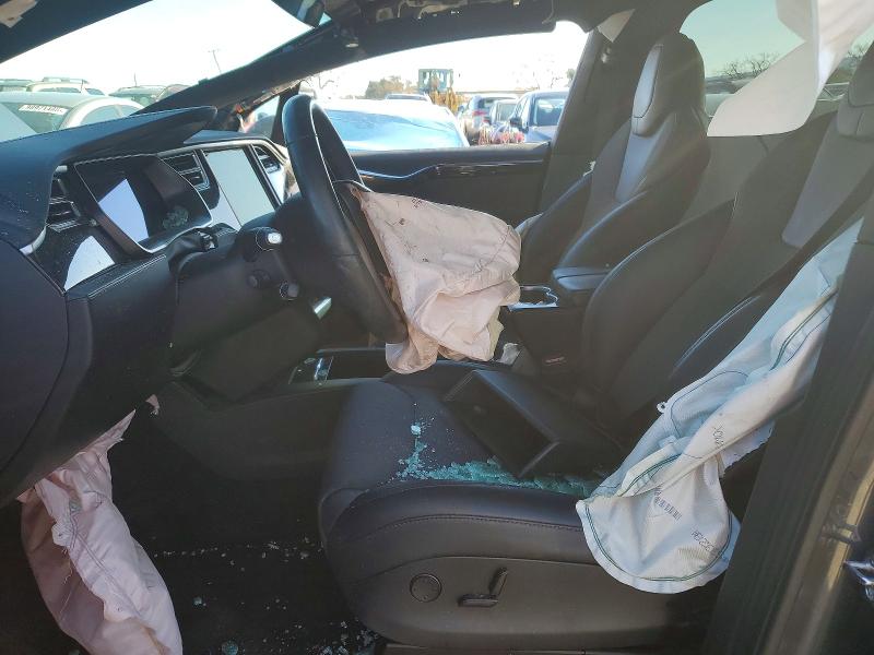 Продажа на аукционе авто 2017 Tesla Model X, vin: 5YJXCDE20HF074510, номер лота: 72489795
