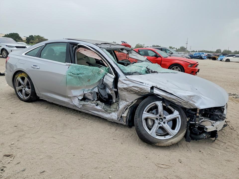 75183565 :رقم المزاد ، WAUE3BF28SN026219 vin ، 2025 Audi A6 مزاد بيع