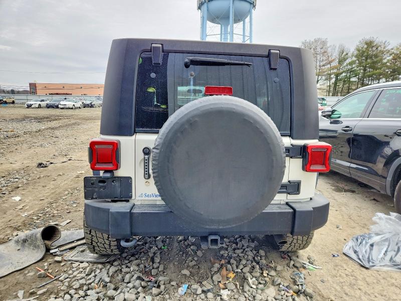 98762745 :رقم المزاد ، 1J4HA5H10AL214152 vin ، 2010 Jeep Wrangler Unlimited مزاد بيع