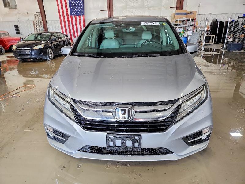 Продажа на аукционе авто 2018 Honda Odyssey El, vin: 5FNRL6H98JB086536, номер лота: 99818325