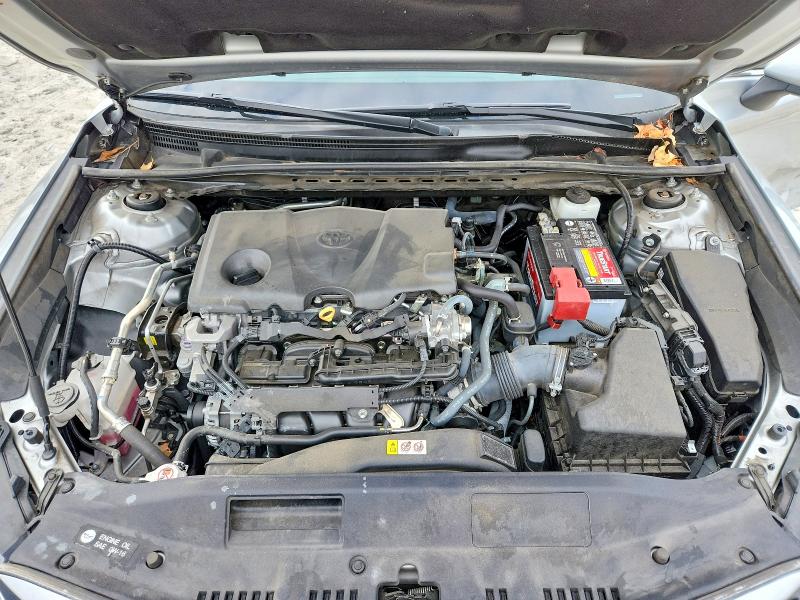 97982685 :رقم المزاد ، 4T1C11AK1NU076788 vin ، 2022 Toyota Camry مزاد بيع