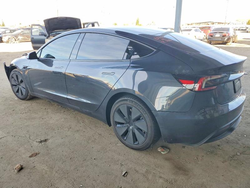 72650415 :رقم المزاد ، 5YJ3E1EA1SF936929 vin ، 2025 Tesla Model 3 مزاد بيع