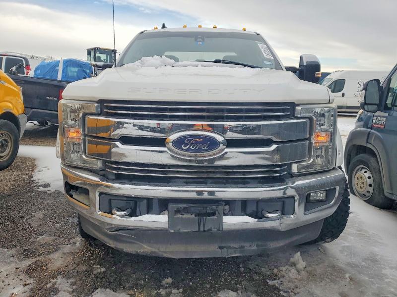 73913595 :رقم المزاد ، 1FT8W3BT4KEC78934 vin ، 2019 Ford F350 مزاد بيع