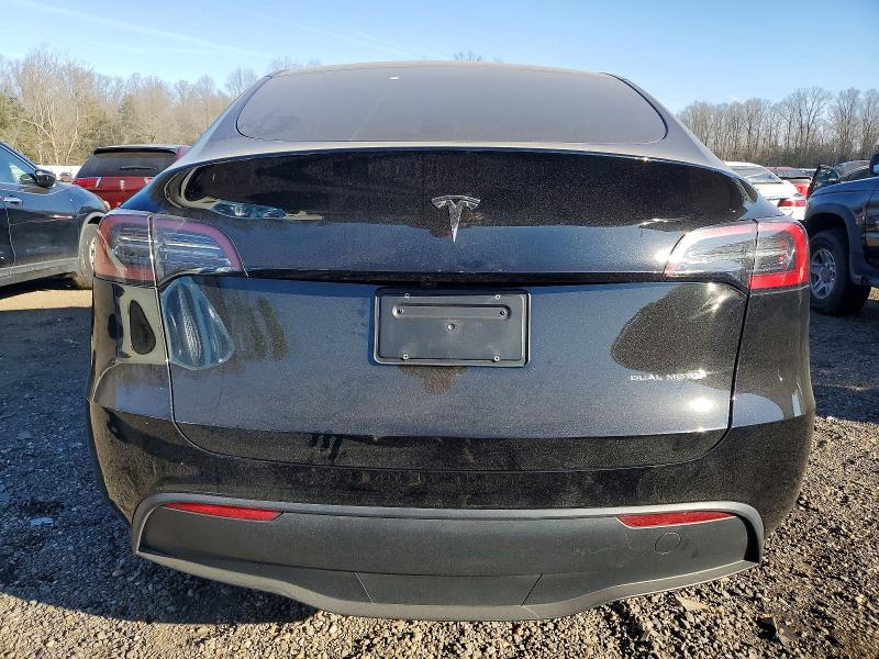 73732625 :رقم المزاد ، 7SAYGAEE9RF207206 vin ، 2024 Tesla Model Y مزاد بيع