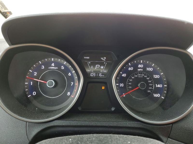 Продажа на аукционе авто 2016 Hyundai Elantra, vin: 5NPDH4AE4GH762997, номер лота: 74163855