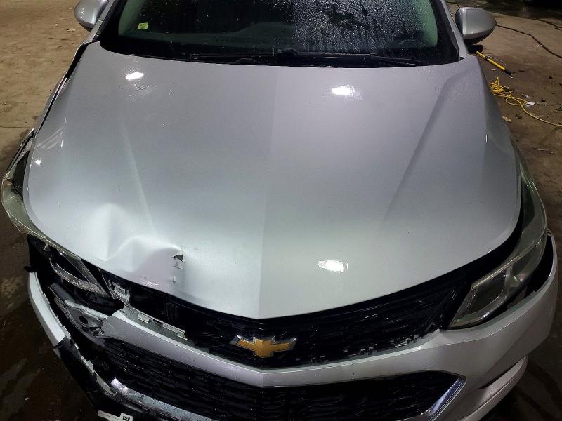 2018 Chevrolet Cruze მანქანა იყიდება აუქციონზე, vin: 1G1BC5SM4J7235628, აუქციონის ნომერი: 99042345