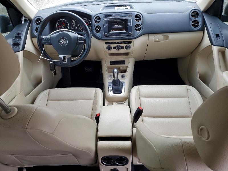 2016 Volkswagen Tiguan მანქანა იყიდება აუქციონზე, vin: WVGAV7AX6GW597278, აუქციონის ნომერი: 98494745