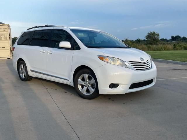 Продаж на аукціоні авто 2015 Toyota Sienna Le, vin: 5TDKK3DC3FS547083, номер лоту: 72328495