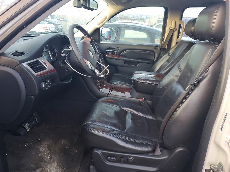 99590265 :رقم المزاد ، 1GYUCJEFXAR201150 vin ، 2010 Cadillac Escalade مزاد بيع