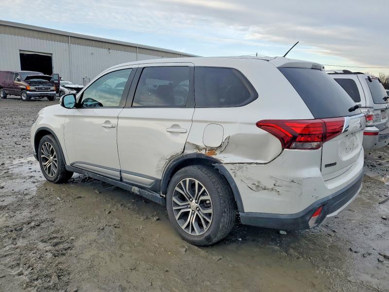 Продаж на аукціоні авто 2016 Mitsubishi Outlander, vin: JA4AD3A32GZ017840, номер лоту: 74240065