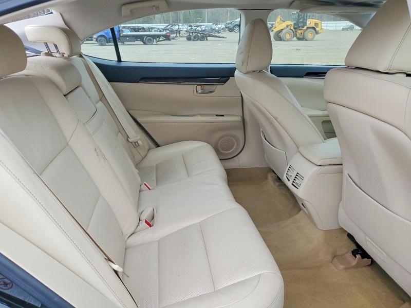 72439895 :رقم المزاد ، JTHBK1GG3F2152247 vin ، 2015 Lexus Es 350 مزاد بيع