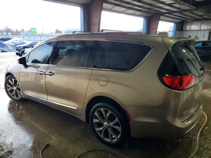 Продаж на аукціоні авто 2017 Chrysler Pacifica L, vin: 2C4RC1GG2HR727536, номер лоту: 72974235