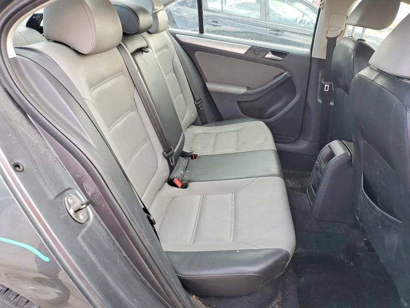 2013 Volkswagen Jetta მანქანა იყიდება აუქციონზე, vin: 3VW637AJ5DM307407, აუქციონის ნომერი: 72348185