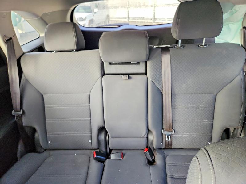 98630225 :رقم المزاد ، 5XYPG4A38HG321641 vin ، 2017 Kia Sorento مزاد بيع