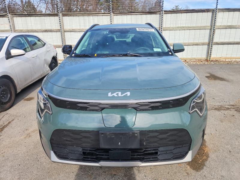 73753765 :رقم المزاد ، KNDCR3L1XP5045906 vin ، 2023 Kia Niro مزاد بيع