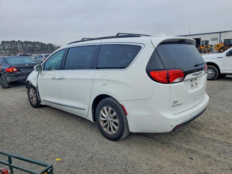 Продаж на аукціоні авто 2017 Chrysler Pacifica, vin: 2C4RC1BG6HR608265, номер лоту: 99064595